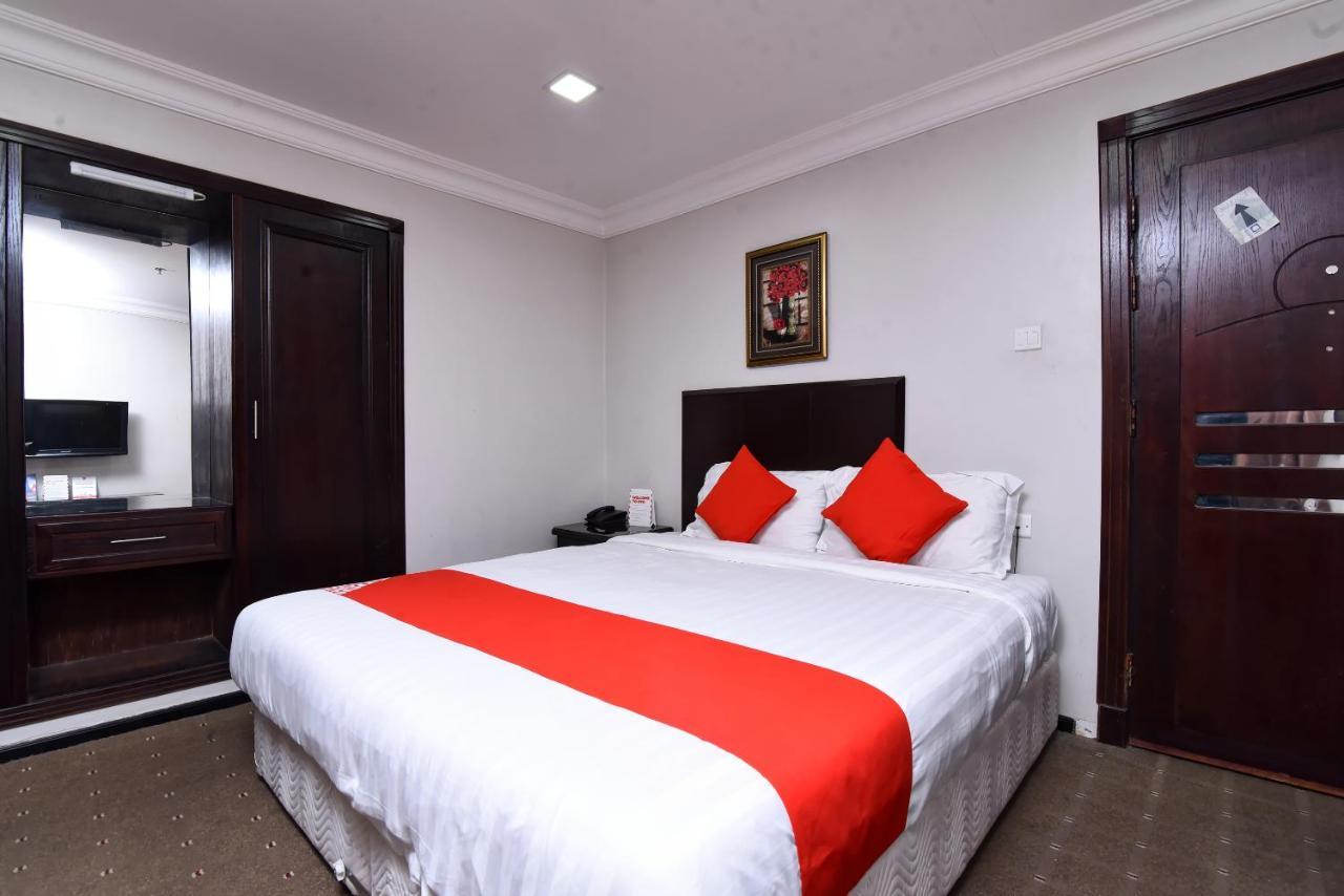 Oyo 411 Moon Hotel Даммам Номер фото